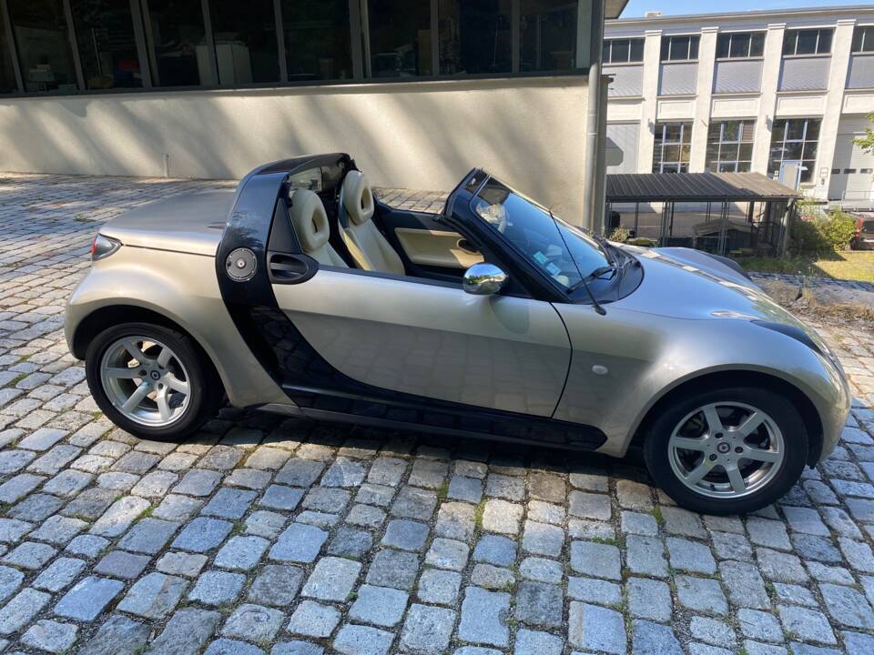 Image 7/18 of Smart Roadster (2004)