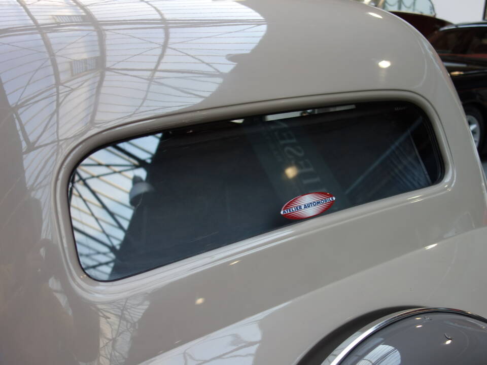 Afbeelding 26/30 van Citroën Traction Avant 7 C (1935)