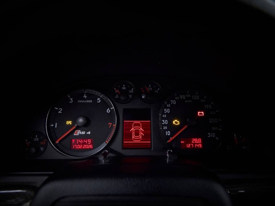 Imagen 60/100 de Audi RS4 Avant (2001)