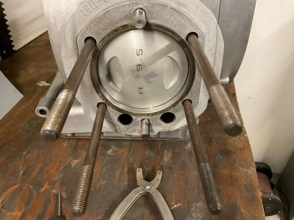 Image 77/87 of BMW R 100 RS (1977)