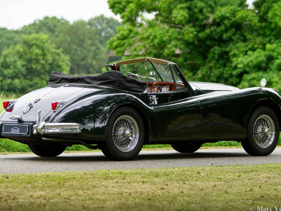 Afbeelding 46/59 van Jaguar XK 140 SE DHC (1955)