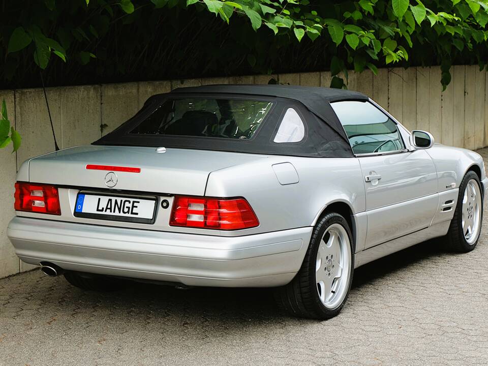 Bild 23/63 von Mercedes-Benz SL 320 &quot;Final Edition&quot; (2001)
