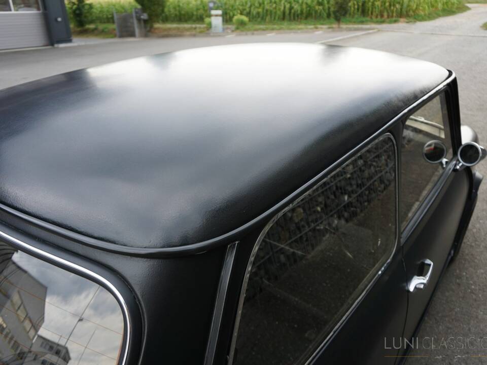 Image 22/64 of Mini 1100 Special (1980)