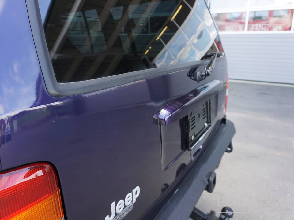 Bild 22/57 von Jeep Cherokee (1998)