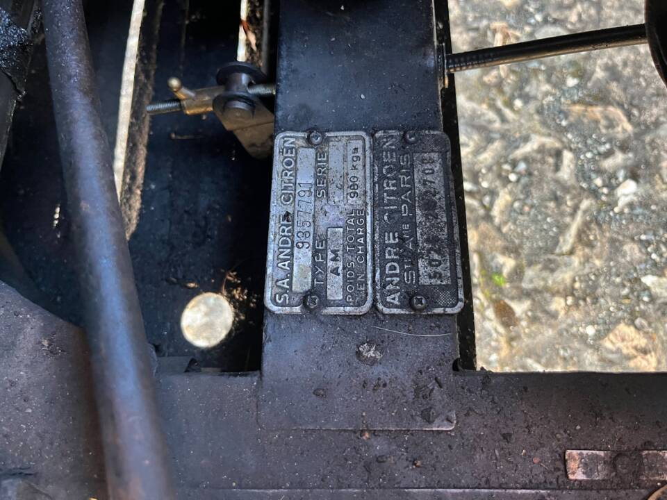 Bild 66/70 von Citroën Ami 6 Berline (1964)