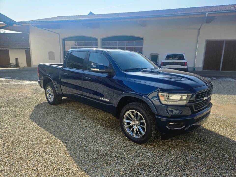 Image 52/69 of Dodge Ram 1500 (2022)