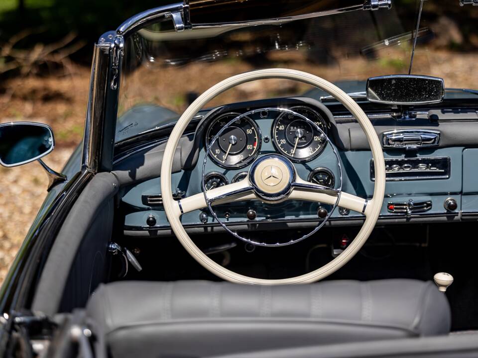 Afbeelding 44/50 van Mercedes-Benz 190 SL (1956)