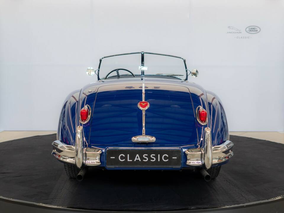 Immagine 9/62 di Jaguar XK 140 OTS (1954)
