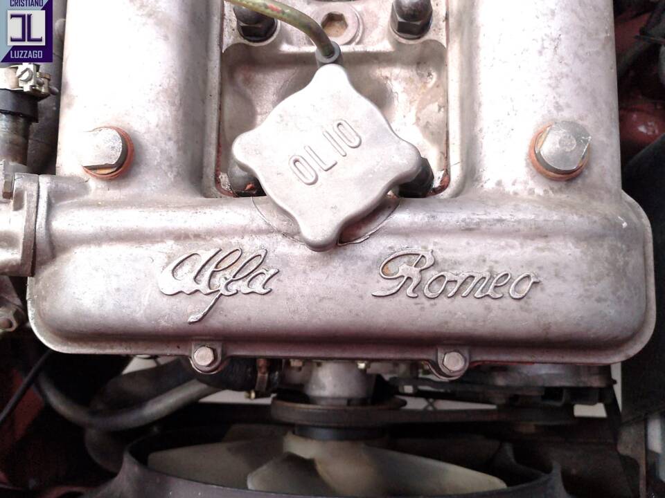 Bild 64/79 von Alfa Romeo 2000 GT Veloce (1971)