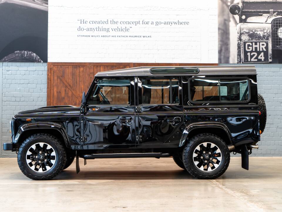 Bild 4/30 von Land Rover Defender 110 (2013)