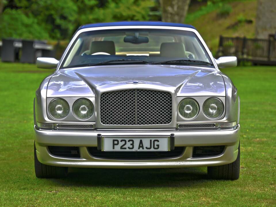 Bild 4/50 von Bentley Azure (2003)