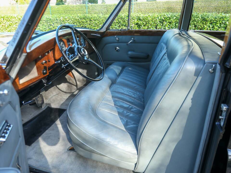 Image 38/50 de Rolls-Royce Phantom V James Young (1962)