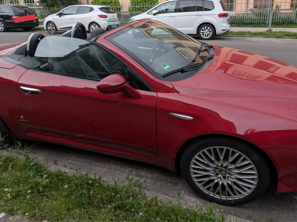 Image 26/29 of Alfa Romeo Spider 2.2 JTS (2008)