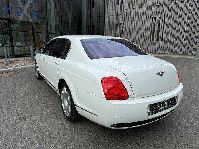 Immagine 7/7 di Bentley Continental Flying Spur (2005)