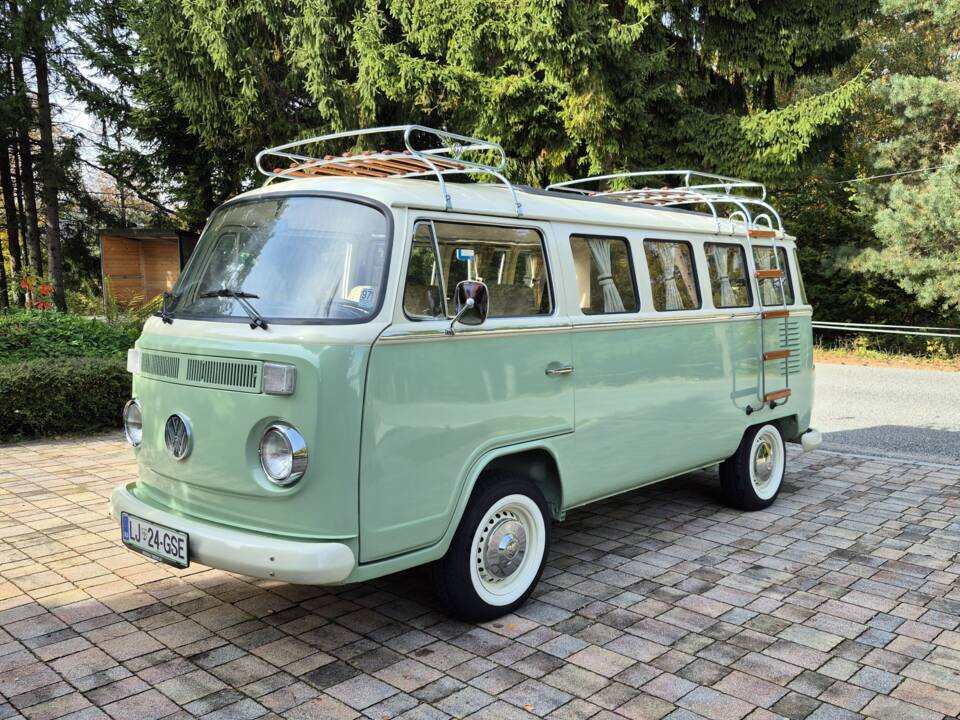 Image 5/30 de Volkswagen T2 Brasil Camper (1982)