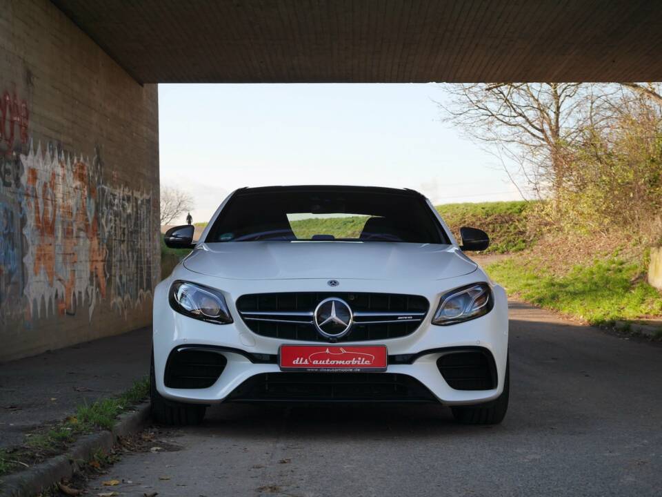 Image 5/33 of Mercedes-Benz AMG E 63 S 4MATIC+ (2019)