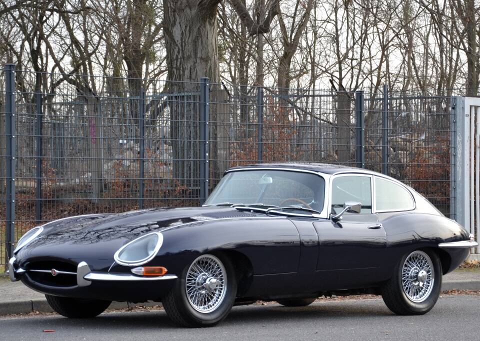 Afbeelding 1/32 van Jaguar E-Type 4.2 (1967)