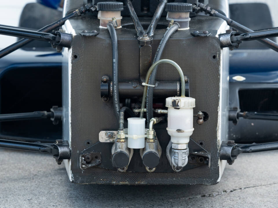 Image 60/64 of Dallara F392 Formula 3 (1992)