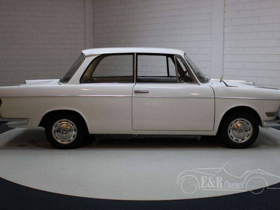 Bild 13/19 von BMW 700 LS Luxus (1965)