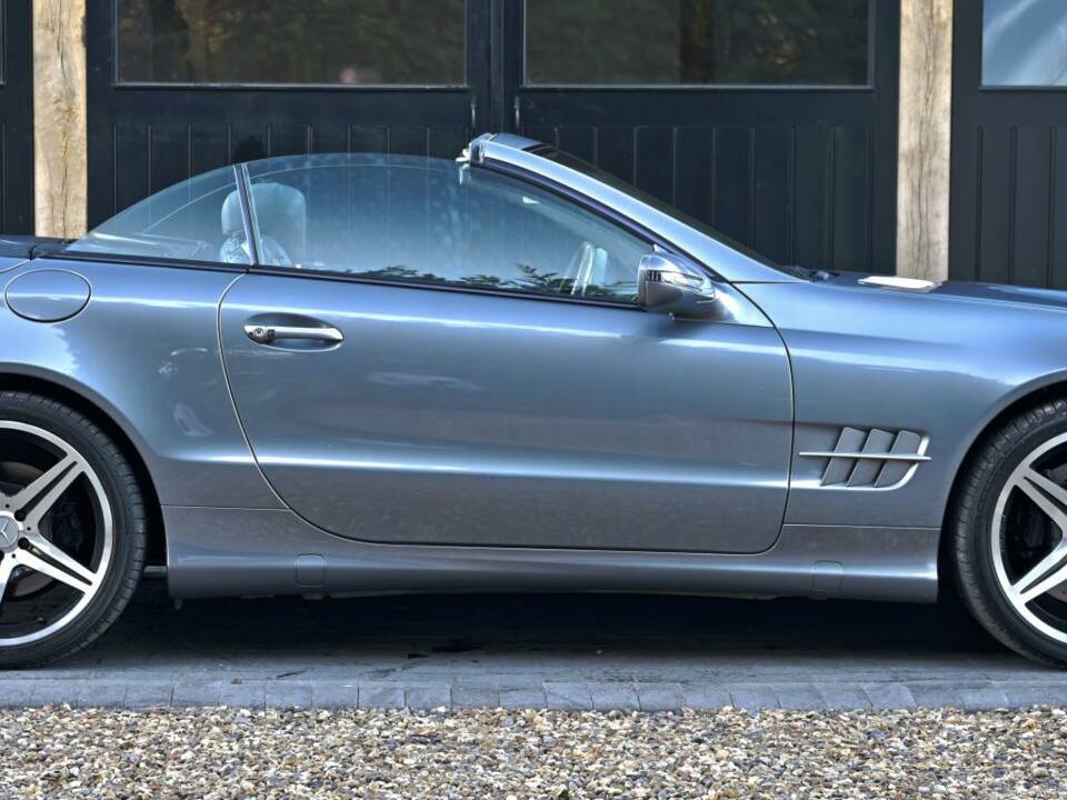 Imagen 7/50 de Mercedes-Benz SL 500 (2008)
