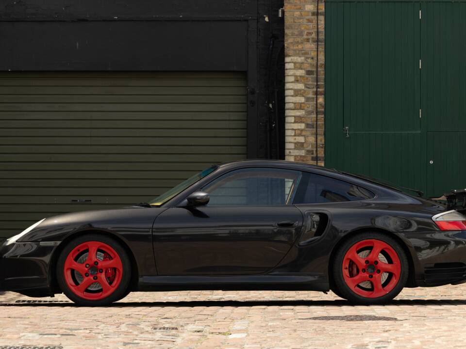 Bild 4/27 von Porsche 911 Turbo (2001)