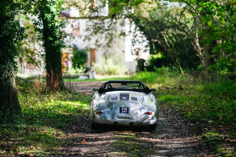 Image 24/50 of Porsche 356 C Carrera 2&#x2F;2000 GS (1964)