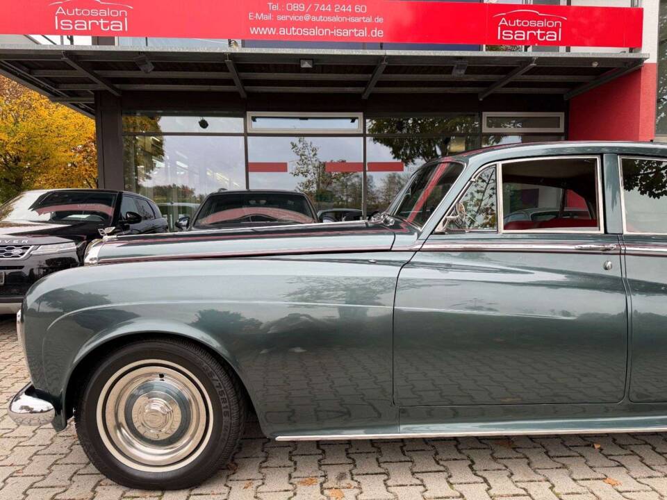Image 5/36 of Bentley S 3 (1965)