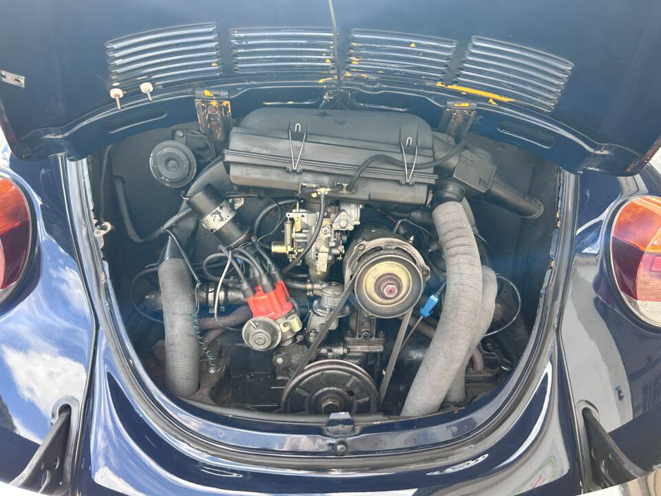 Bild 12/26 von Volkswagen Käfer 1303 LS (1978)