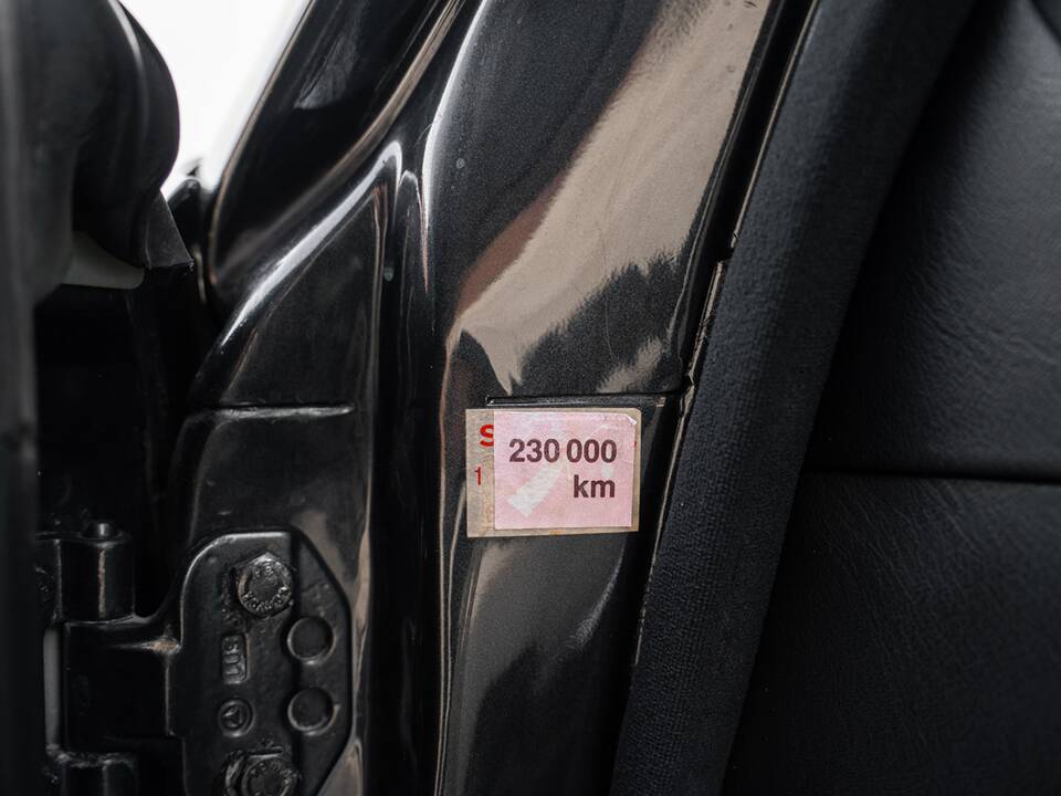 Bild 27/61 von Mercedes-Benz 500 E (1992)