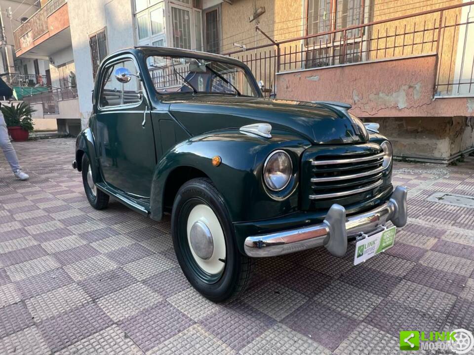 Image 2/7 of FIAT 500 C Topolino (1951)