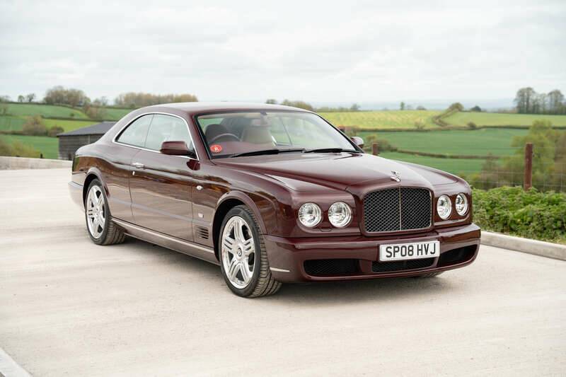 Image 8/50 of Bentley Brooklands (2008)