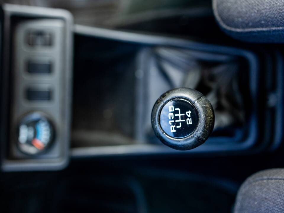 Afbeelding 45/46 van Volkswagen Golf I GTI 1.6 (1993)