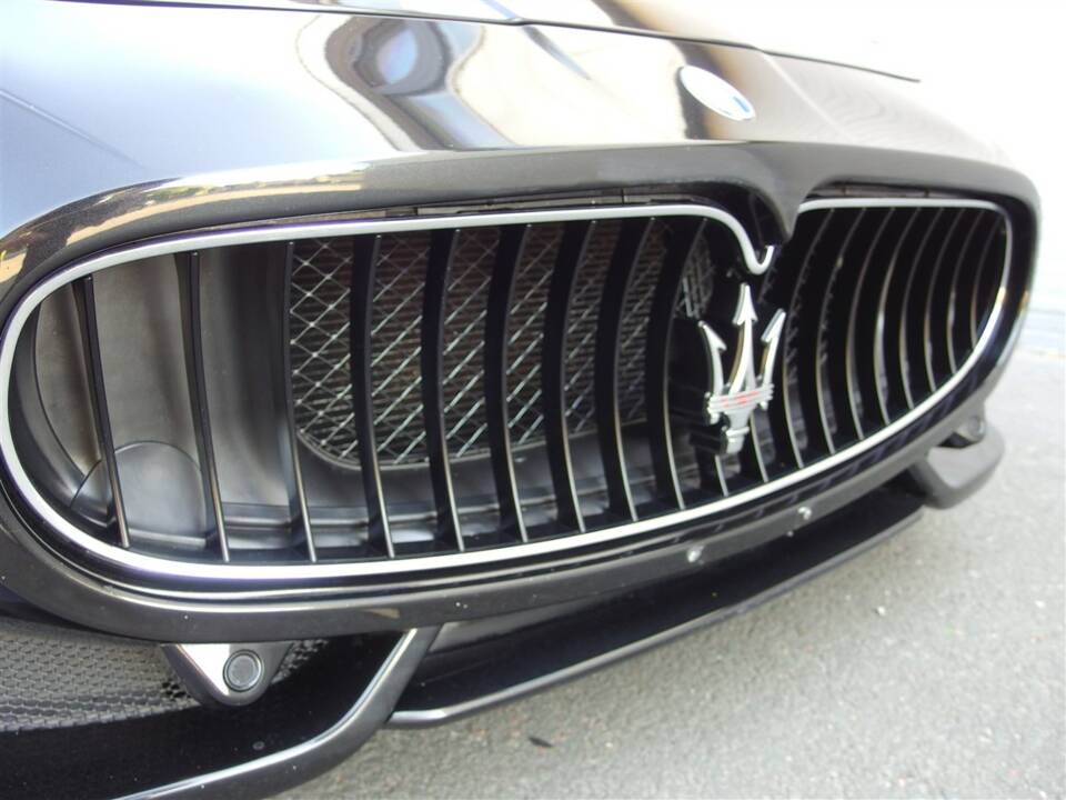 Bild 9/100 von Maserati GranTurismo S (2008)