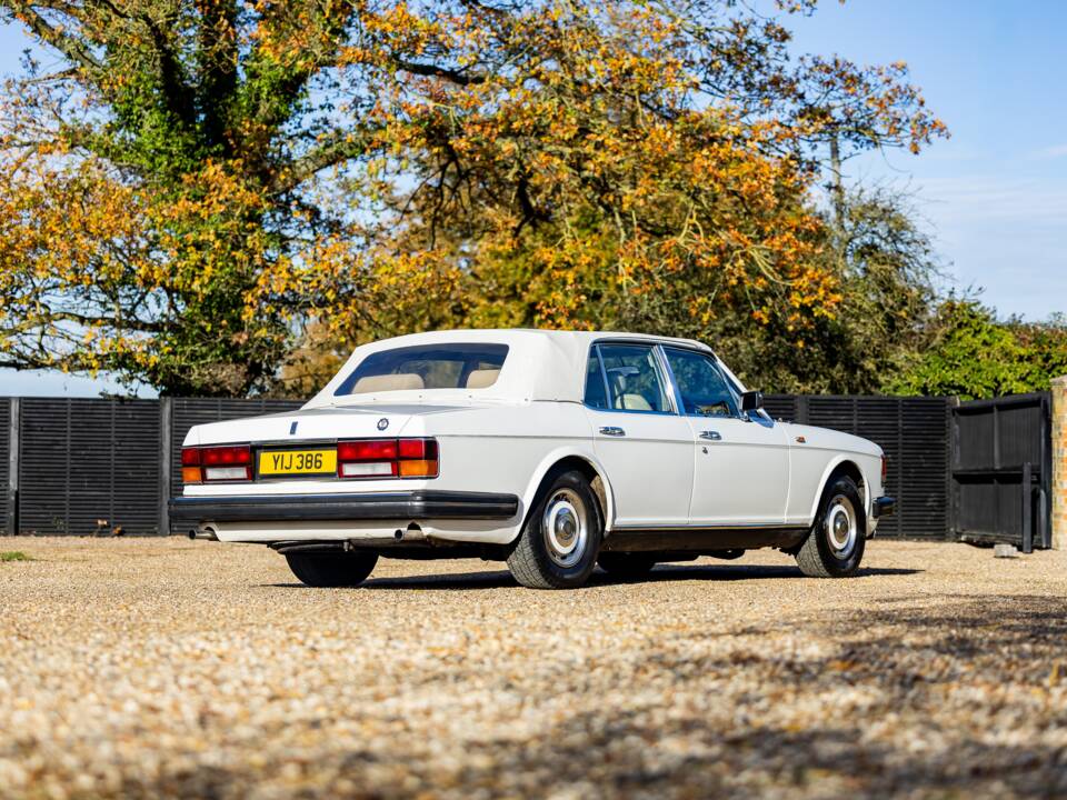 Immagine 18/38 di Rolls-Royce Silver Spirit (1983)