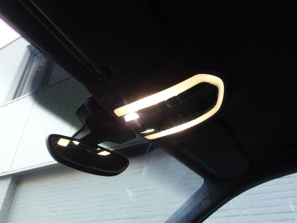 Imagen 51/97 de Porsche Cayenne Turbo (2011)