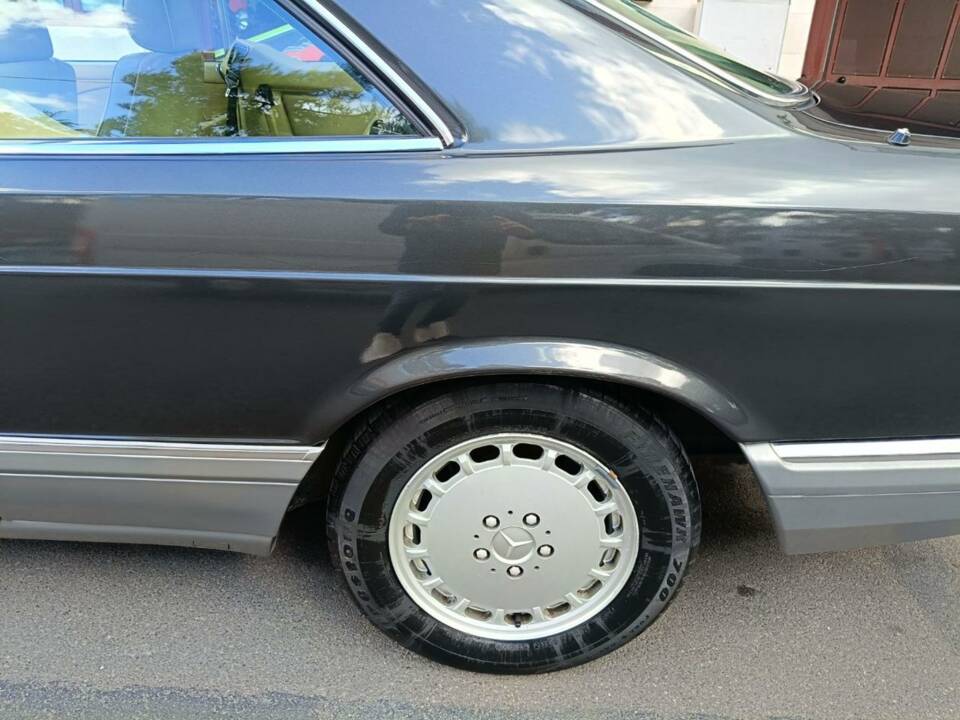 Bild 25/47 von Mercedes-Benz 560 SEC (1987)