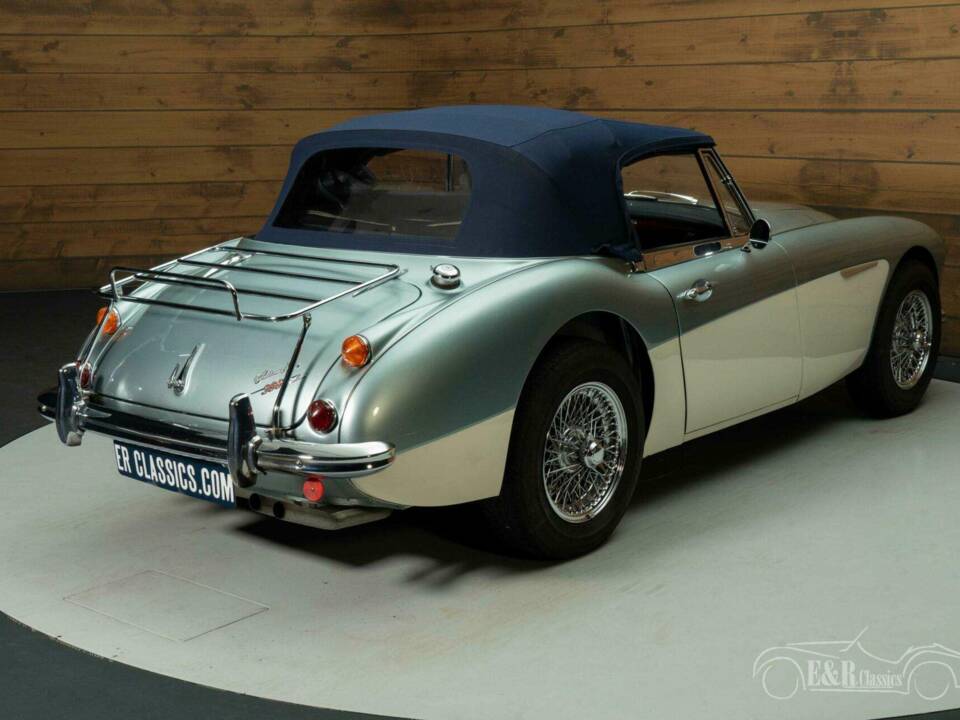 Image 14/19 de Austin-Healey 3000 Mk III (BJ8) (1966)