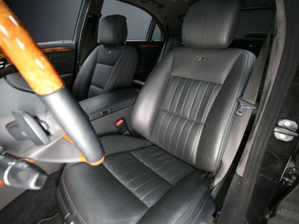 Image 14/78 of Mercedes-Benz S 600 L (2010)