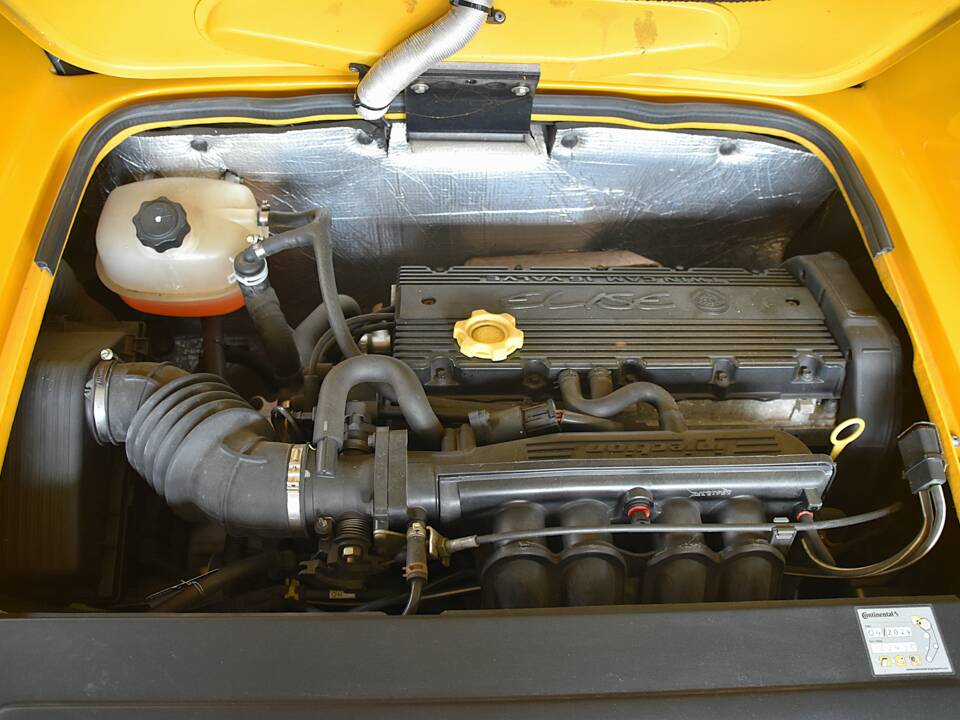 Image 20/22 of Lotus Elise 111 (1998)