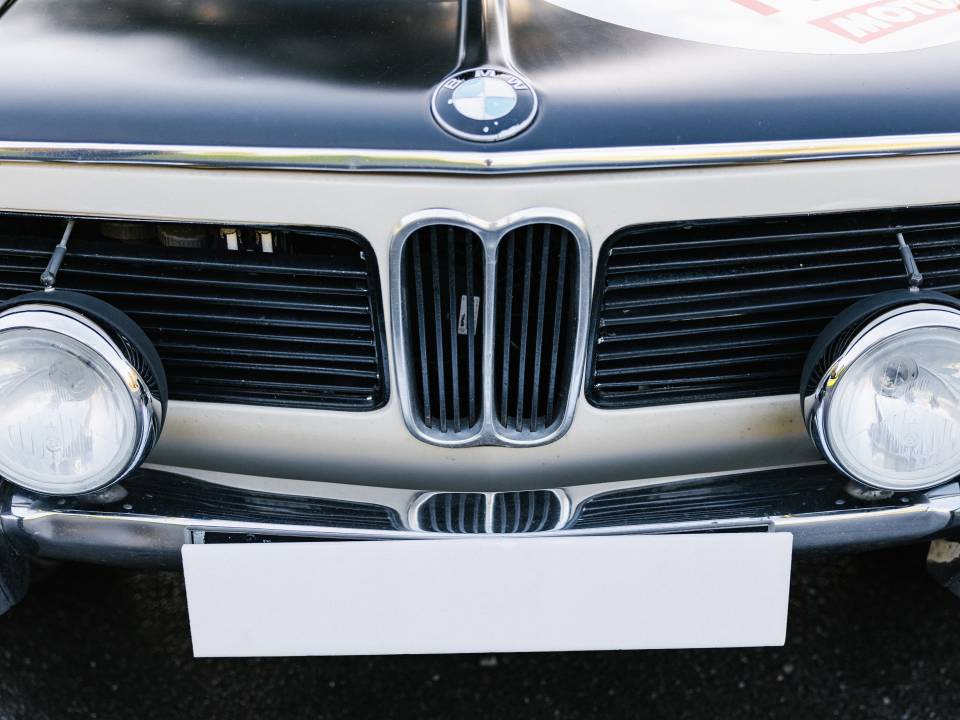 Bild 11/20 von BMW 2002 tii (1972)