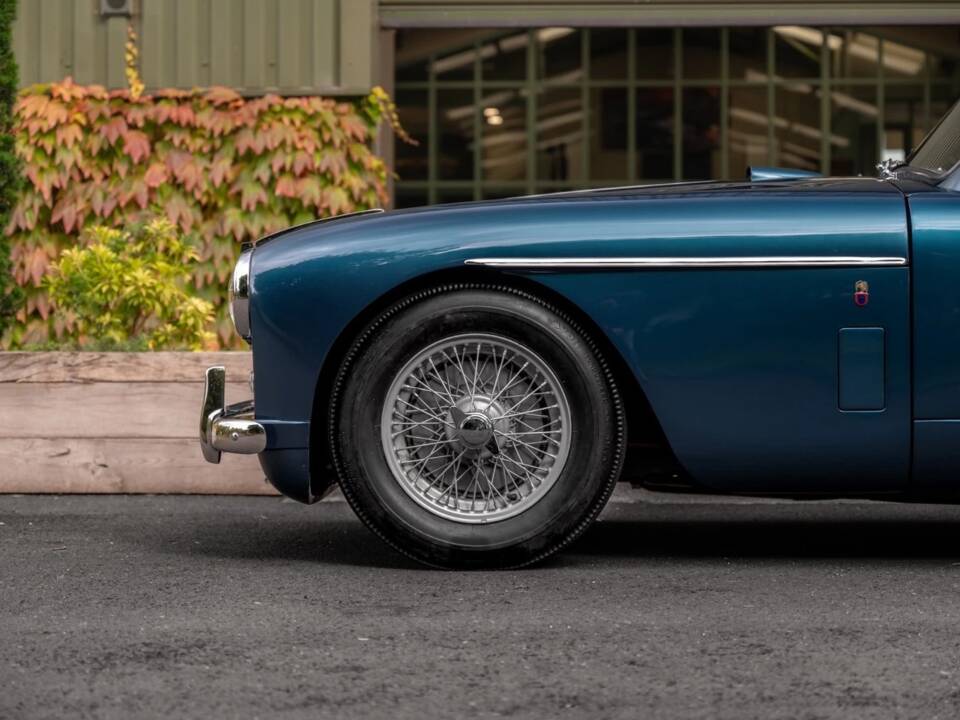 Image 35/64 of Aston Martin DB 2/4 Mk II (1957)