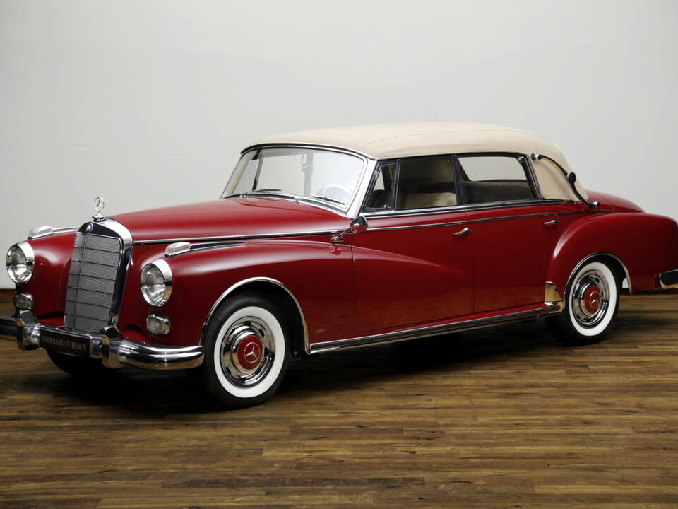 Image 2/23 of Mercedes-Benz 300 d Cabriolet D (1960)