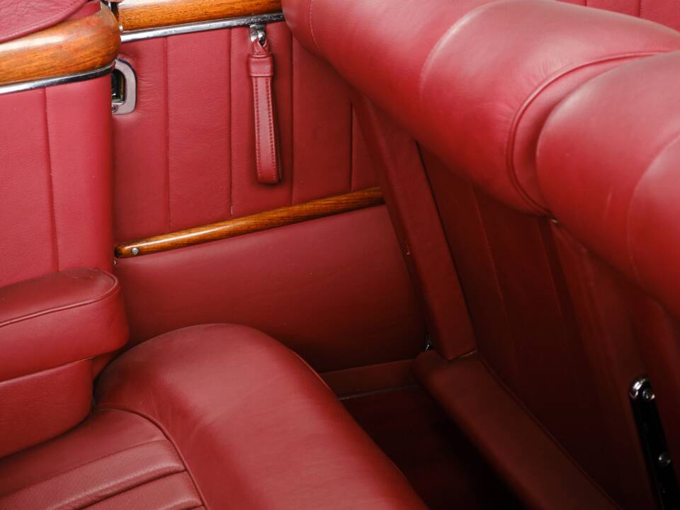 Immagine 47/50 di Mercedes-Benz 220 S Cabriolet (1958)