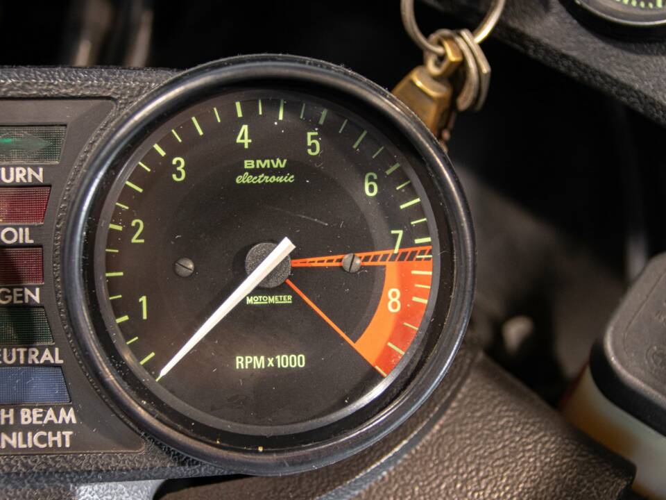 Bild 18/50 von BMW DUMMY (1982)