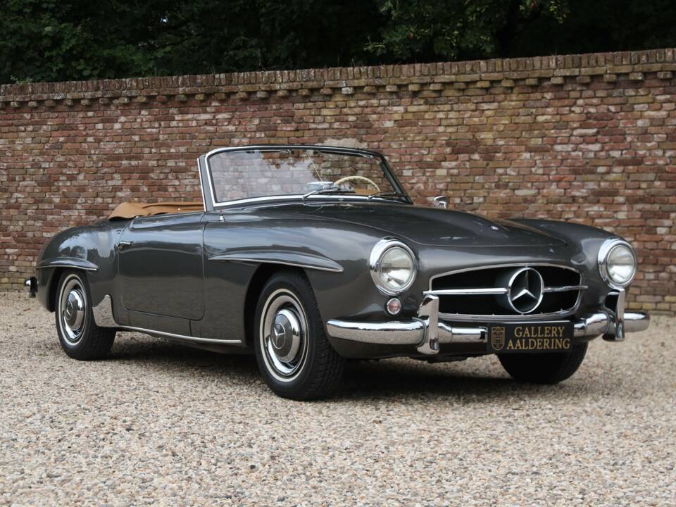 Image 38/50 of Mercedes-Benz 190 SL (1956)