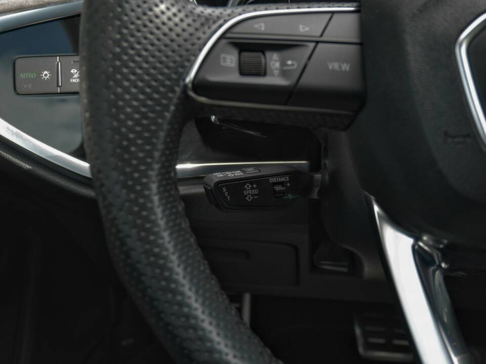 Bild 43/45 von Audi RS Q3 (1900)