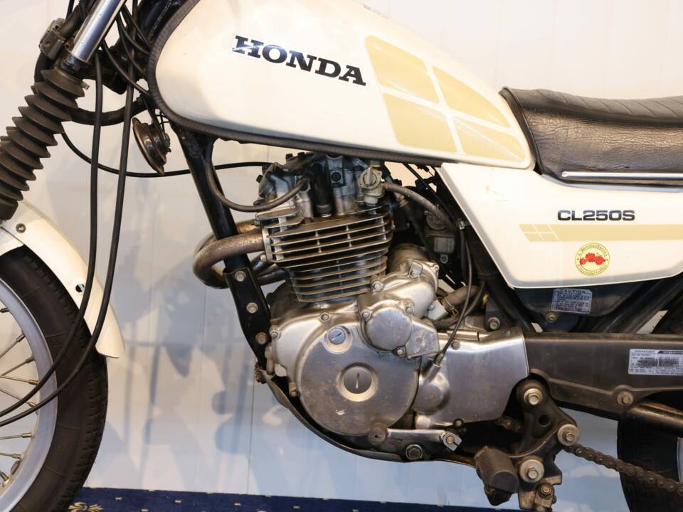 Bild 21/26 von Honda CL 250 S (1900)
