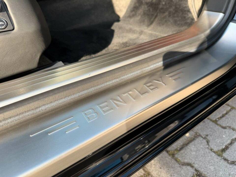 Bild 23/26 von Bentley Continental Flying Spur (2007)