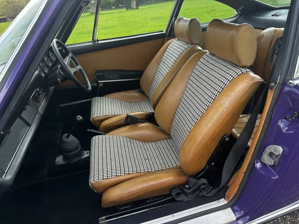 Image 19/34 of Porsche 911 2.4 T (1973)