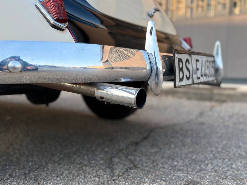 Bild 18/26 von Ford V8 (1937)